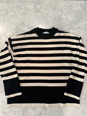 Zara Black and Cream Striped Crewneck Sweater